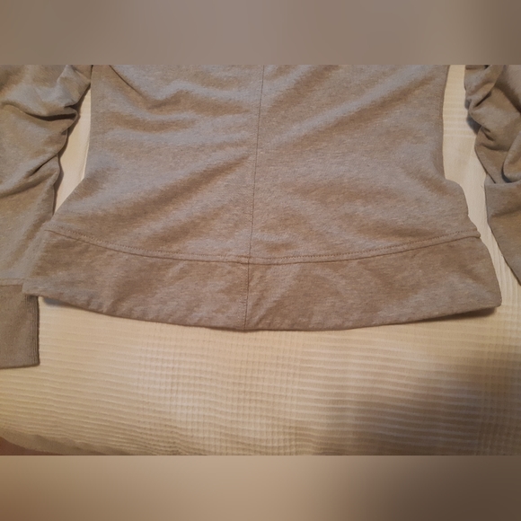 Lulu🍋 Hoodie, size 12 - Picture 15 of 15